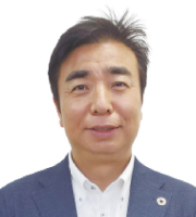 取締役　錦織　劉一